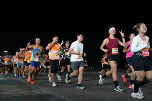 BIB: 120, 23655, 210, 275
                            <button type="button" onclick="openModal(22983956)" class="btn btn-primary btn-sm float-right btn-popup" data-toggle="modal" data-target=".modal-high-quality">
                        <i class="fas fa-shopping-cart"></i> Add to Cart
                    </button>
                                            <button type="button" onclick="isThisMe(22983956, true)" class="btn btn-success btn-sm float-right btn-popup btn-isme hidden" data-toggle="tooltip" data-placement="bottom" title="นี่คือรูปของคุณใช่ไหม คลิกที่นี่เพื่อเอาเข้าอัลบั้ม">
                        <i class="fas fa-plus"></i> Add to album
                    </button>
                    <button type="button" onclick="isThisMe(22983956, false)" class="btn btn-warning btn-sm float-right btn-popup btn-isnotme hidden">
                        <i class="fas fa-ban"></i> Remove from album
                    </button>